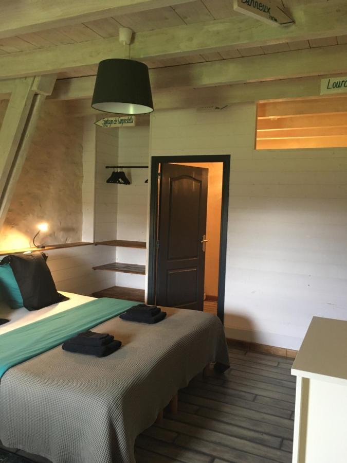 Bar Les 5 Petits Lapins Bed & Breakfast エクステリア 写真
