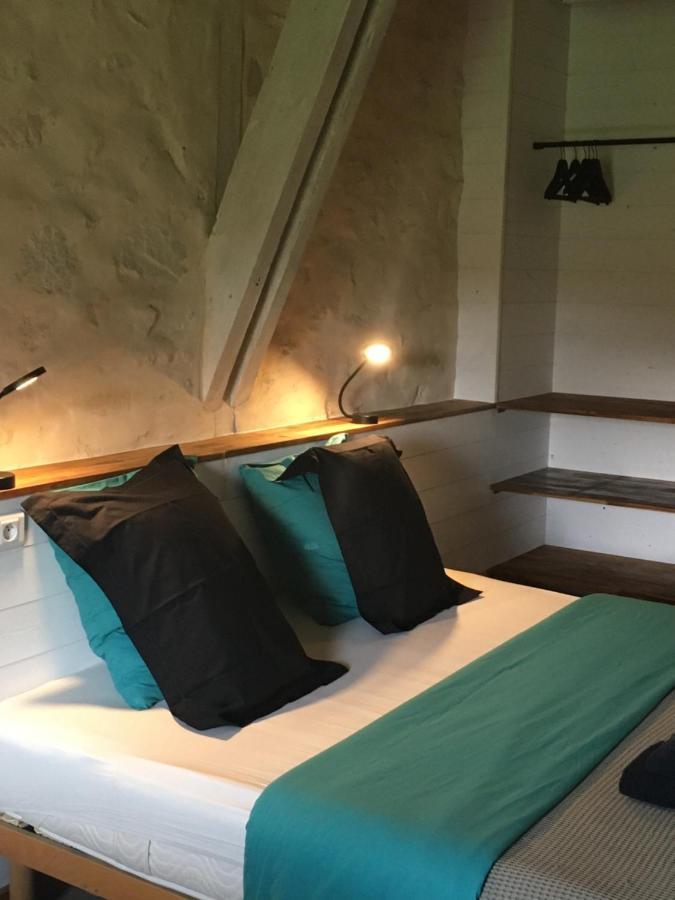 Bar Les 5 Petits Lapins Bed & Breakfast エクステリア 写真