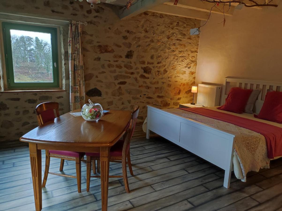 Bar Les 5 Petits Lapins Bed & Breakfast エクステリア 写真