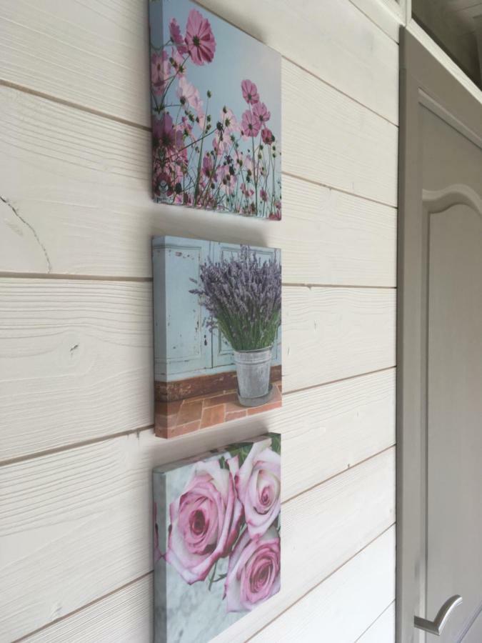 Bar Les 5 Petits Lapins Bed & Breakfast エクステリア 写真